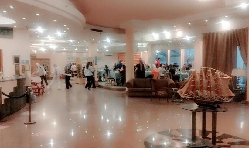 هتل Royal Beach Resort Sudr