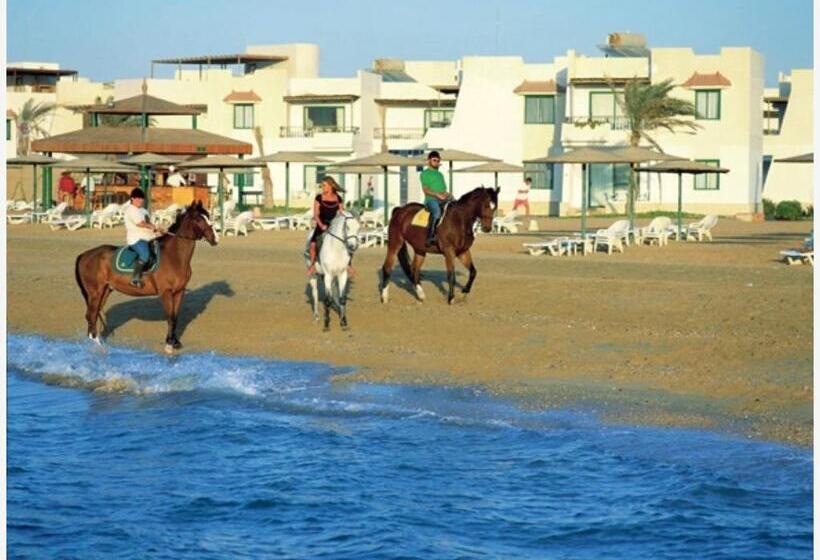 هتل Royal Beach Resort Sudr