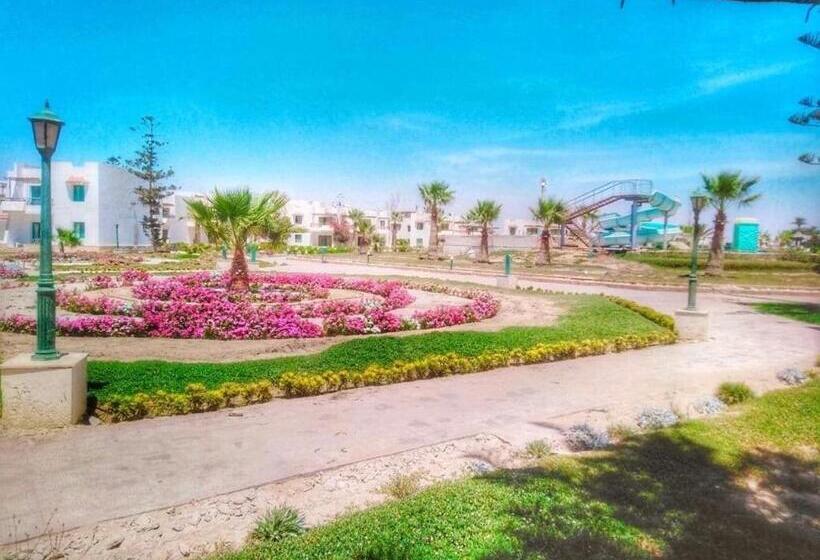 هتل Royal Beach Resort Sudr