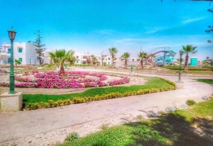 هتل Royal Beach Resort Sudr