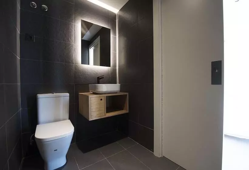 Moana Eco Surf House   Hostel
