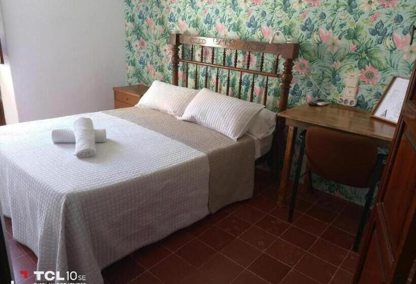 ペンション Ca De L Alfas