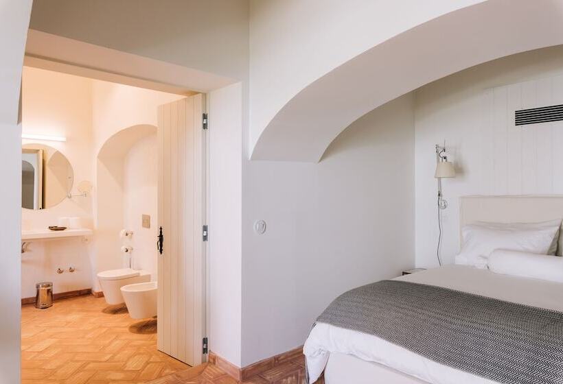 پانسیون Travassos 11