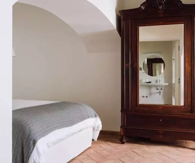 Majatalo Travassos 11