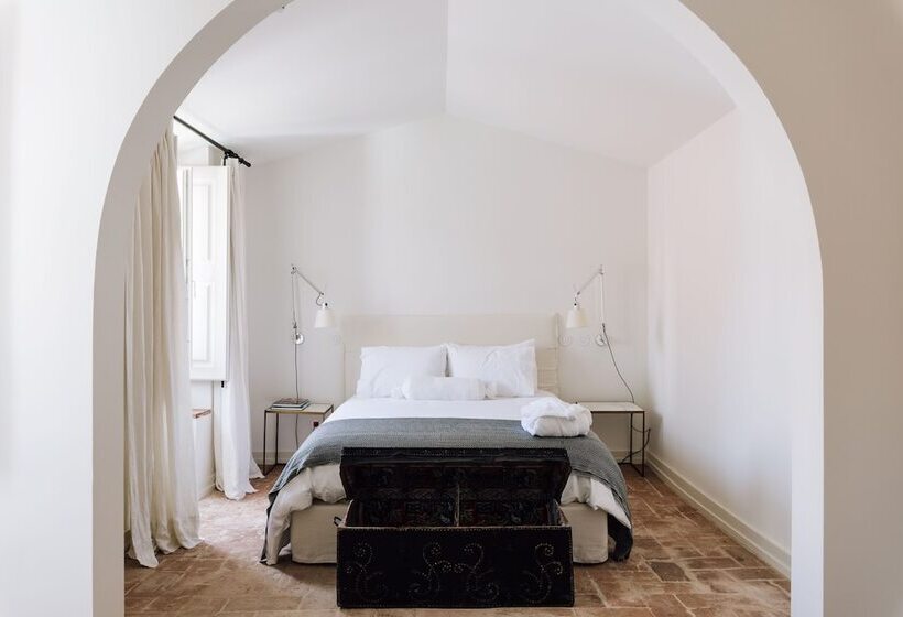 پانسیون Travassos 11