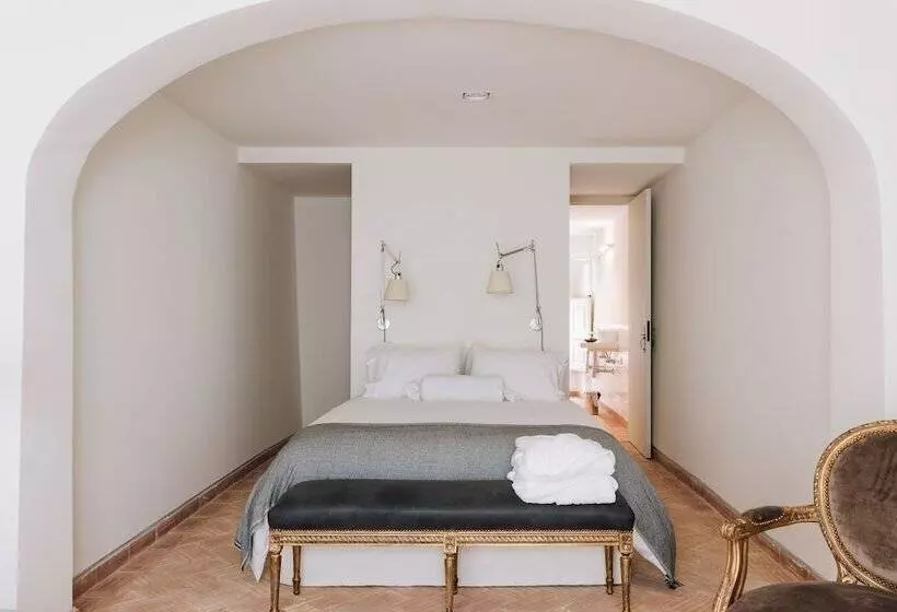 Majatalo Travassos 11