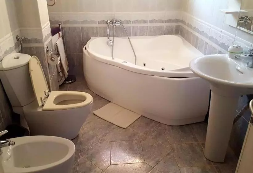 پانسیون Vila Sentić