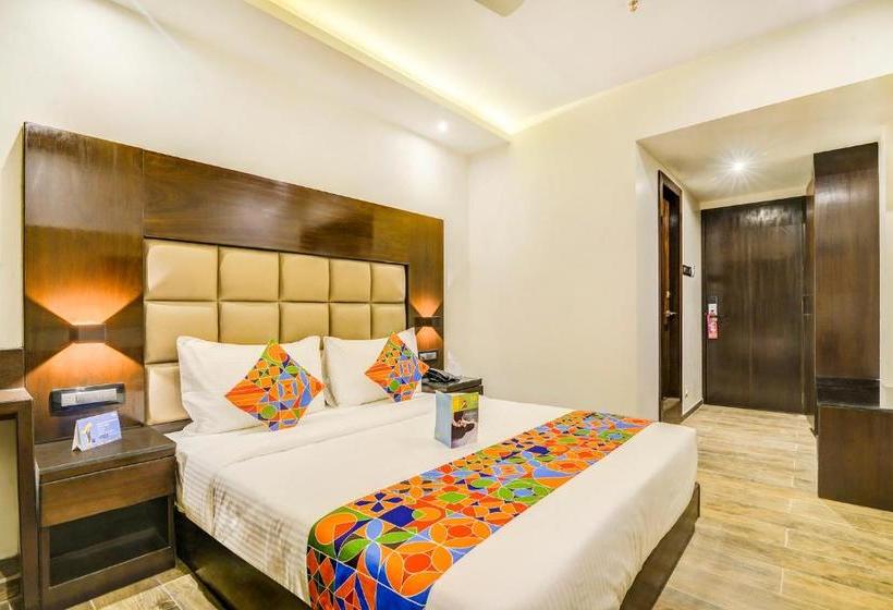 Отель Fab Urban Court