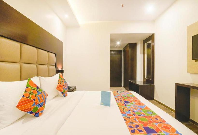 Отель Fab Urban Court