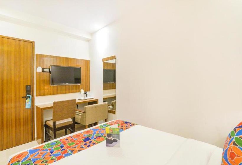 Отель Fab Urban Court