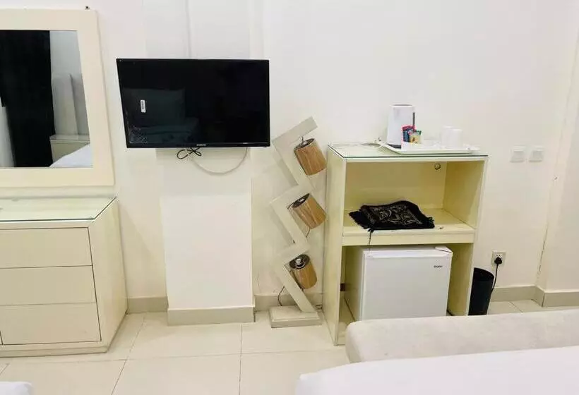 Maryleena Hotel Gulberg