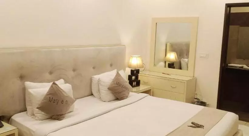 Maryleena Hotel Gulberg