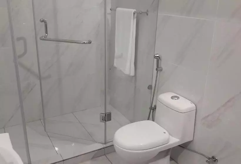Maryleena Hotel Gulberg