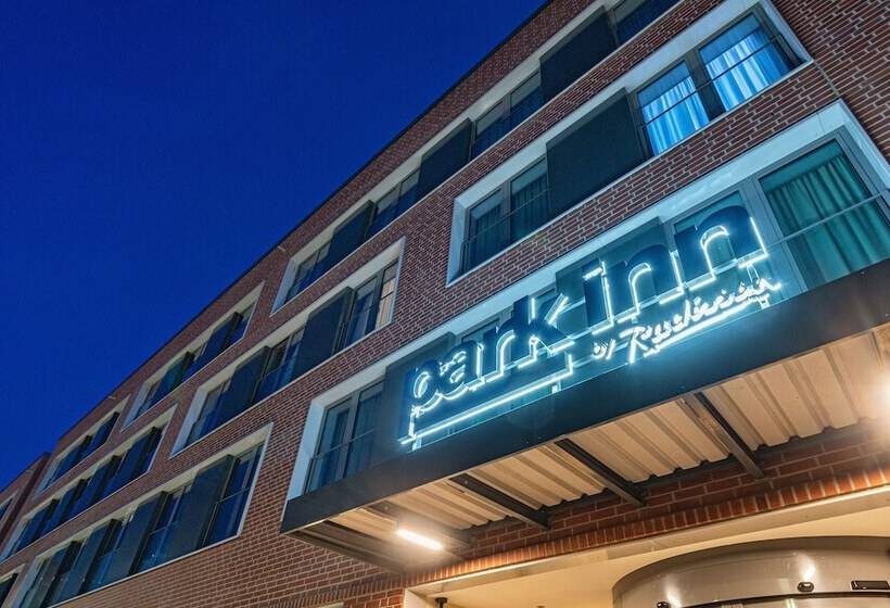Отель Park Inn By Radisson Wismar
