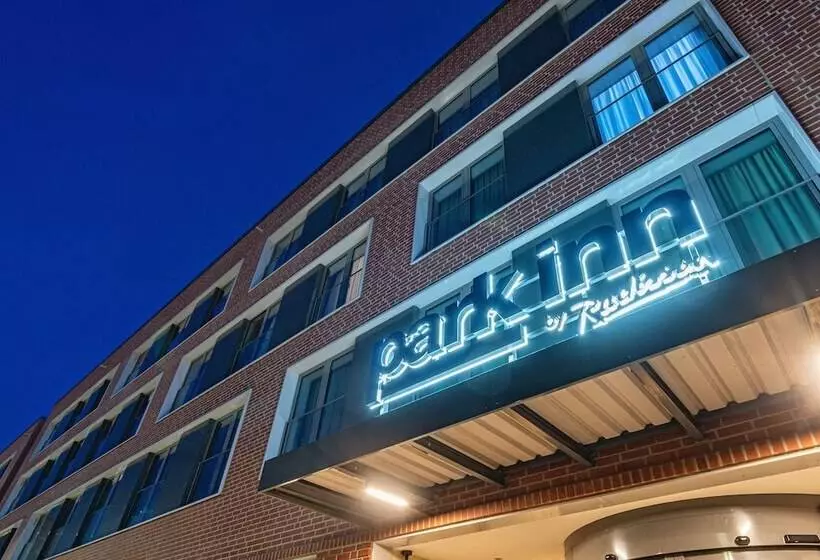 ホテル Park Inn By Radisson Wismar