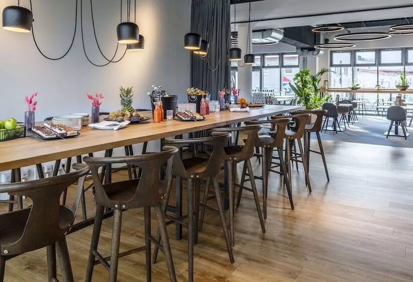 ホテル Park Inn By Radisson Wismar