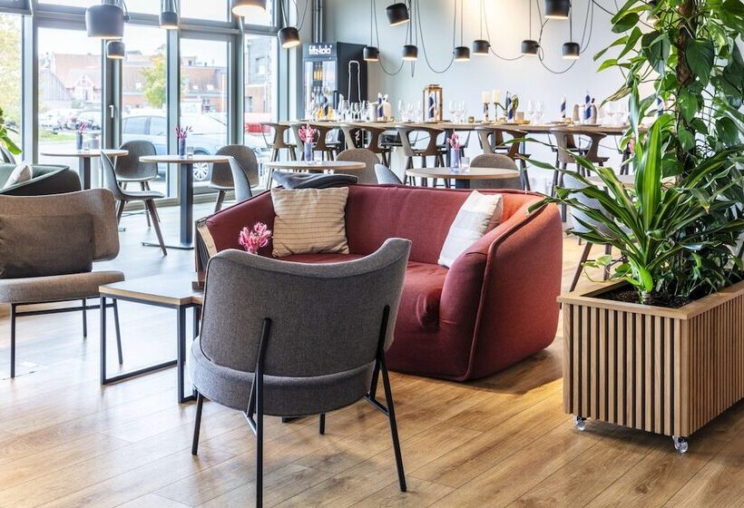 Отель Park Inn By Radisson Wismar