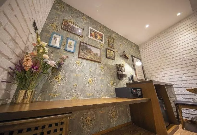 ホテル Carnarvon Suites