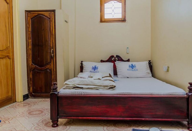 בית מלון כפרי Seronera