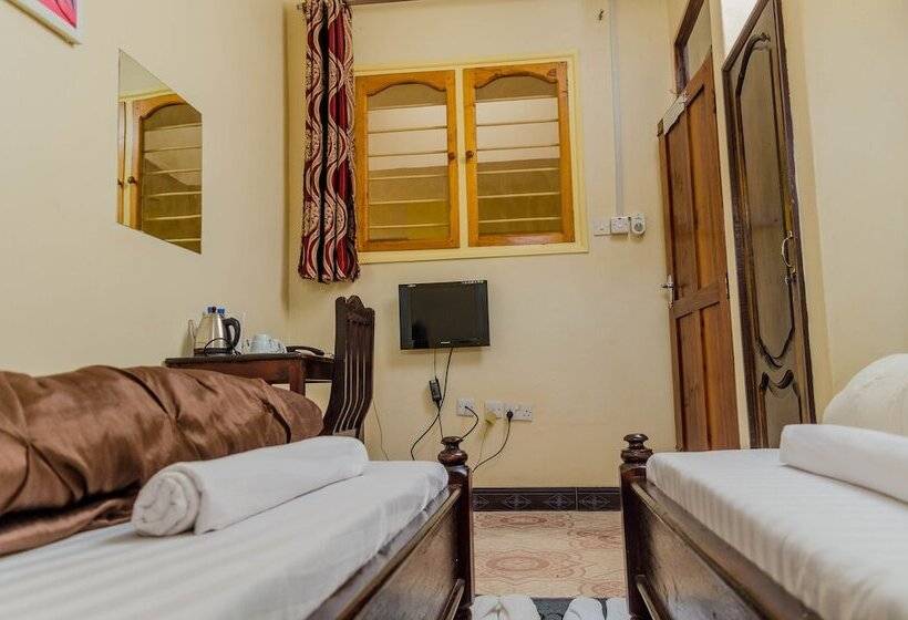 בית מלון כפרי Seronera