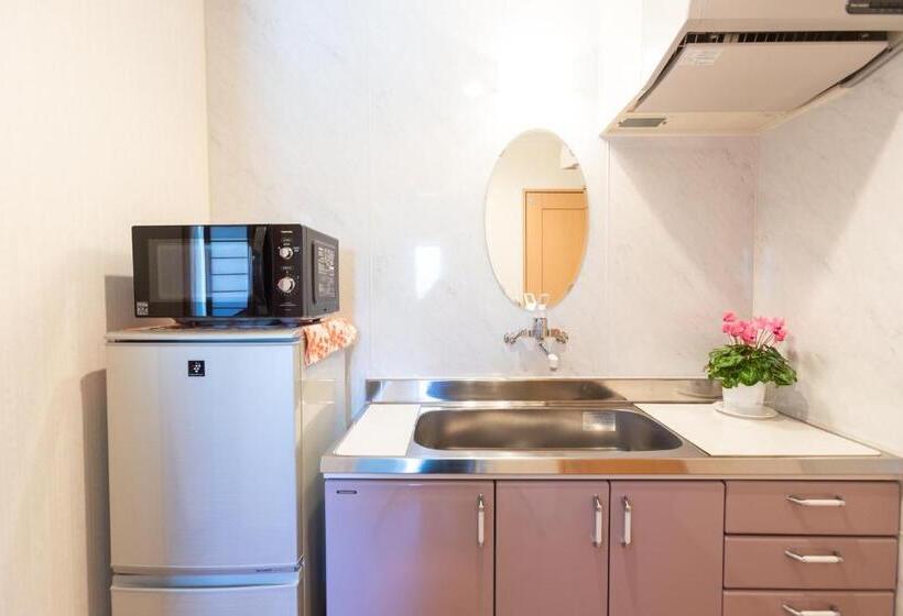 פנסיון Miyajima Fujinoya Female Only