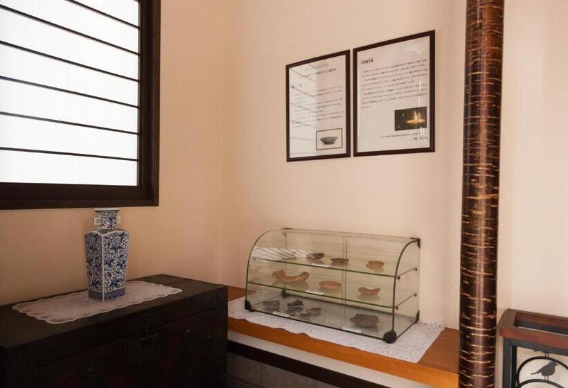 פנסיון Miyajima Fujinoya Female Only