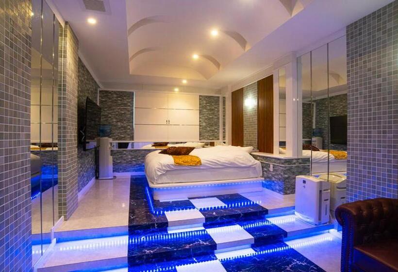 בית מלון כפרי Bypass