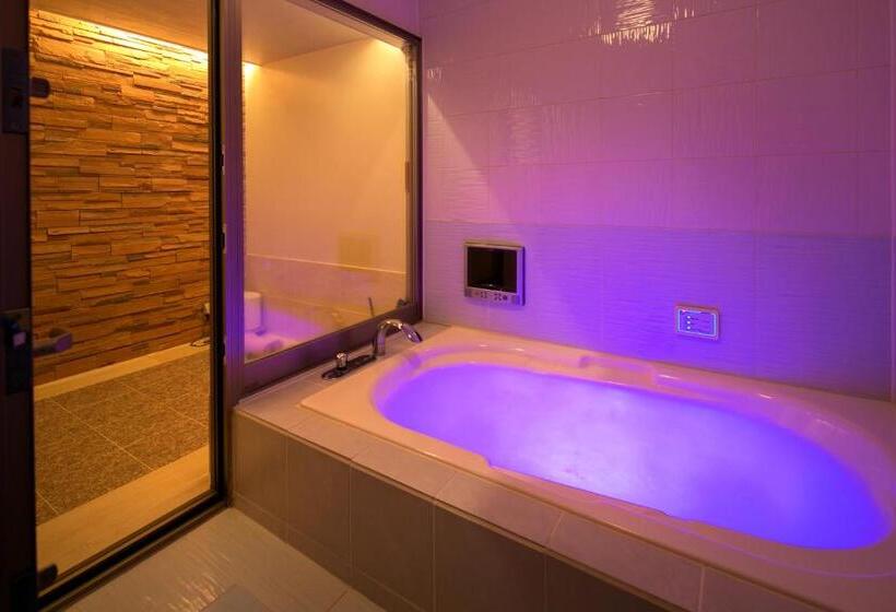 בית מלון כפרי Bypass