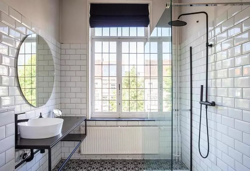 ベッドアンドブレックファースト Osti