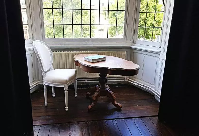 ベッドアンドブレックファースト Osti