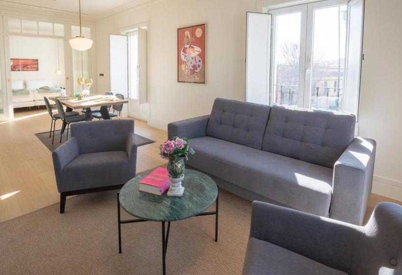 Torreãƒæ’ã‚â³n Santa Cruz