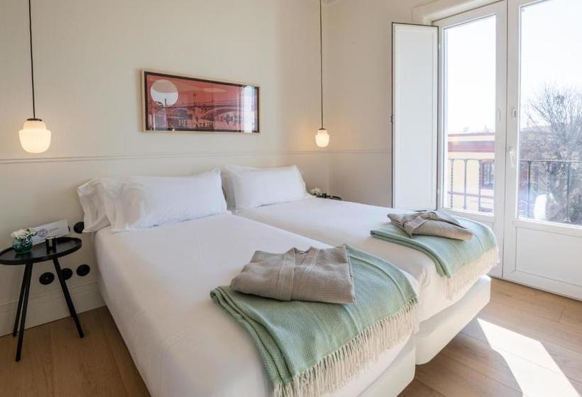 Torreãƒæ’ã‚â³n Santa Cruz