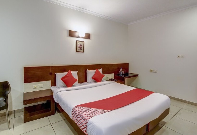 Отель Capital O 45454  The Spring