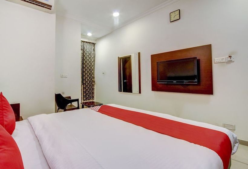 Отель Capital O 45454  The Spring