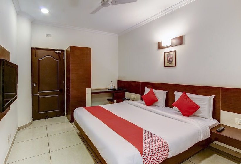 Отель Capital O 45454  The Spring