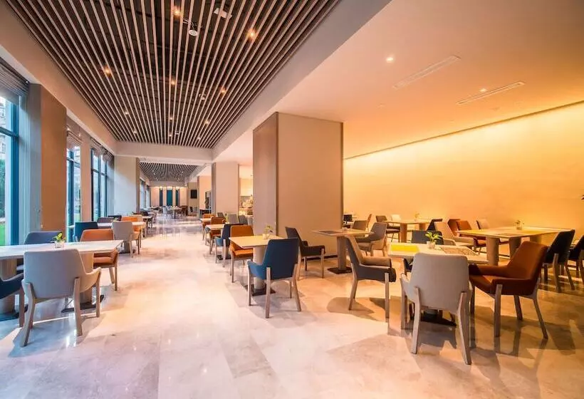 ホテル Holiday Inn Express Kunming West, An Ihg