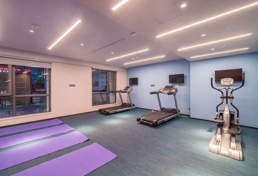 Отель Holiday Inn Express Kunming West, An Ihg