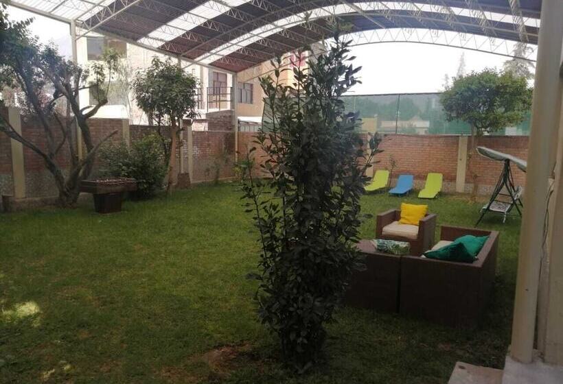 Pension El Mirador De Cortaderas