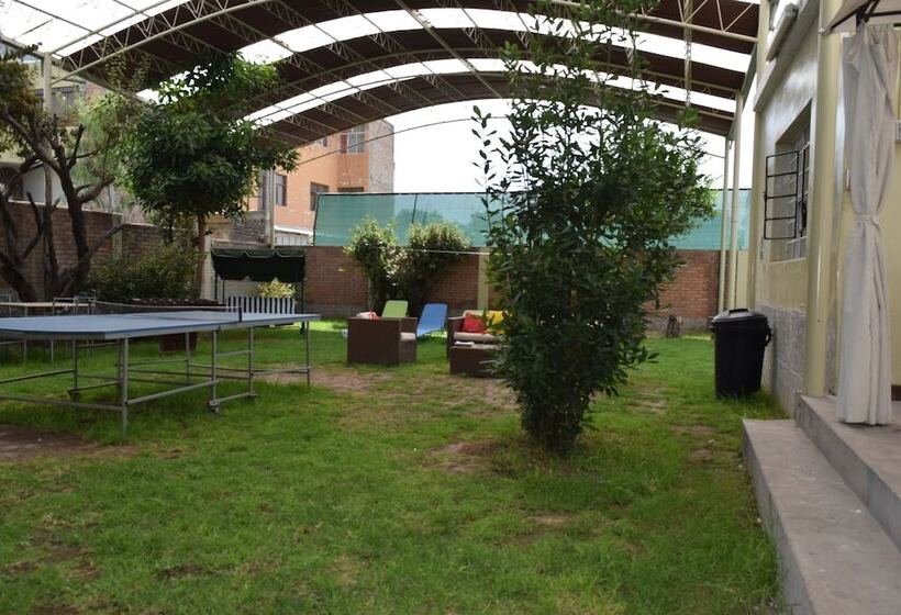 Pension El Mirador De Cortaderas