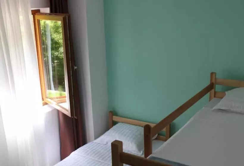 Vila Alexander B&b