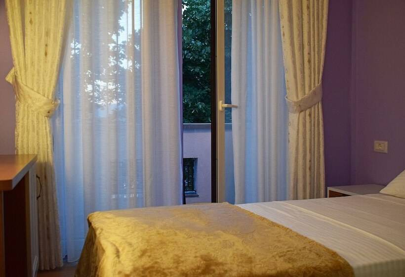 تختخواب و صبحانه Eagles Philadelfia