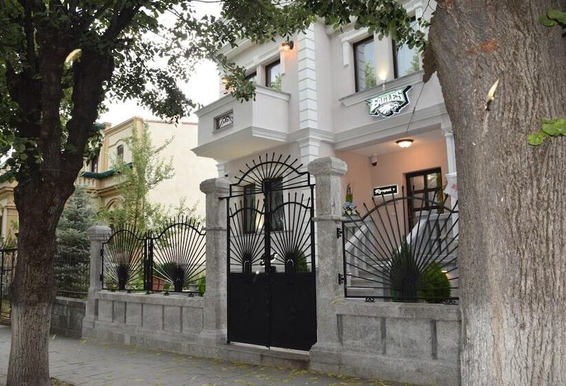 تختخواب و صبحانه Eagles Philadelfia