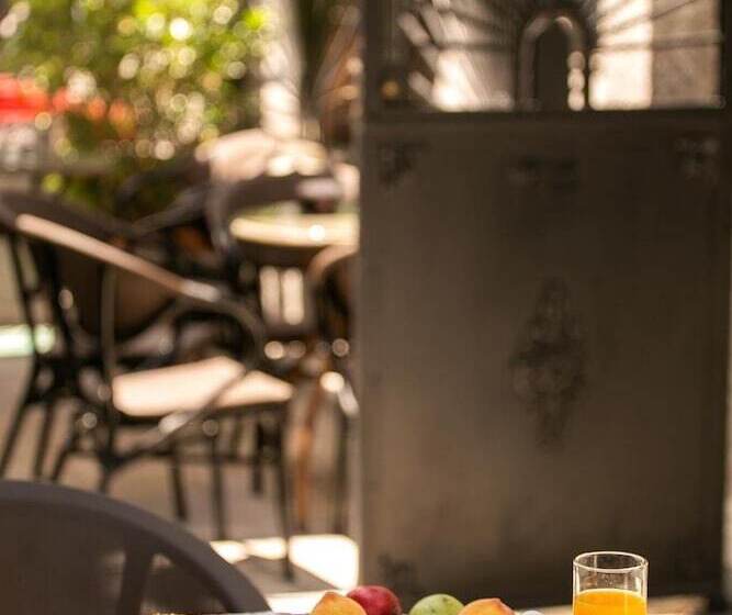 تختخواب و صبحانه Eagles Philadelfia