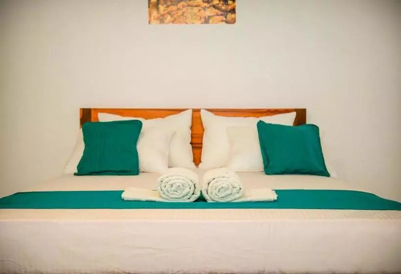 Bed & Breakfast Kandy Spice Villa