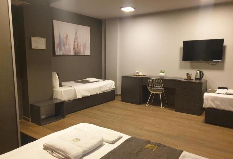 هتل International Palace