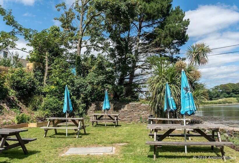 ホテル The Wilcove Inn