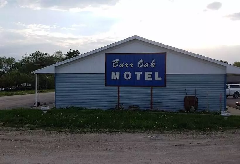 Burr Oak Motel