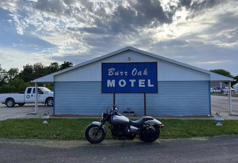 Burr Oak Motel