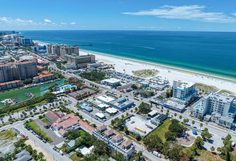 Camelot Beach Suites