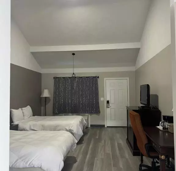 Captain's Lodge Motel